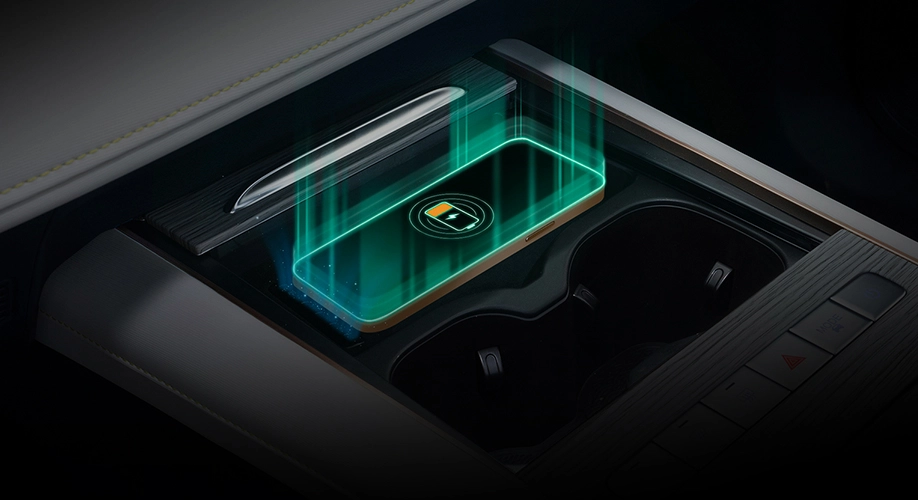 HARGA CHERY OMODA E5 smartphone-fast-wireless-charger.webp